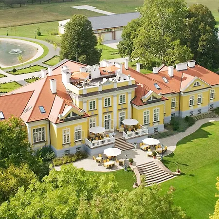 Отель Hertelendy Kastely Exclusive Куташ