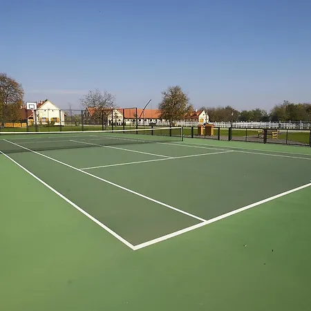 Отель Hertelendy Kastely Exclusive 5*